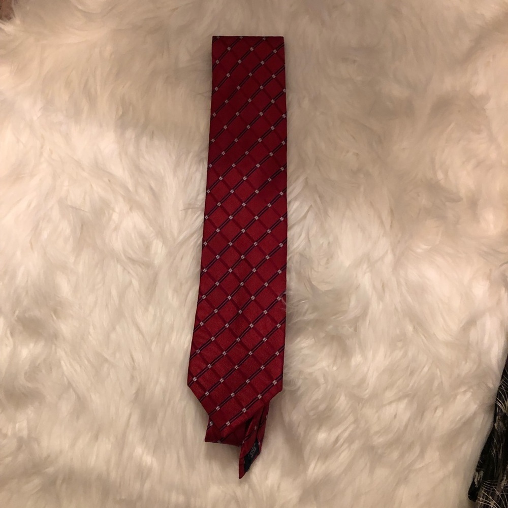 NWOT EAGLE SHIRTMAKERS 100% SILK TIE